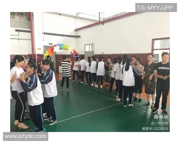 南京极限运动队的拼搏之路：勇敢追梦的青春纪实