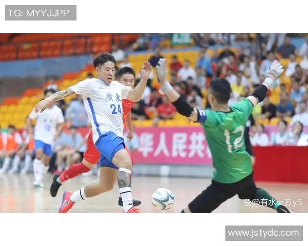 广州足球队的默契配合与战术分析探讨之旅