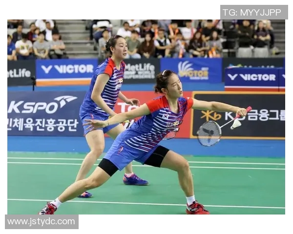 武汉羽毛球队与广州羽毛球队赛后复盘分析灵活性表现与战术对比