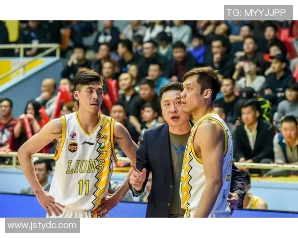 刘铮:从篮球场上的拼搏者到人生路上的探索者的成长之旅