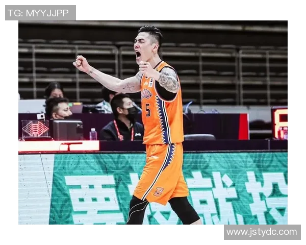 刘铮:从篮球场上的拼搏到人生舞台的蜕变与成长之路