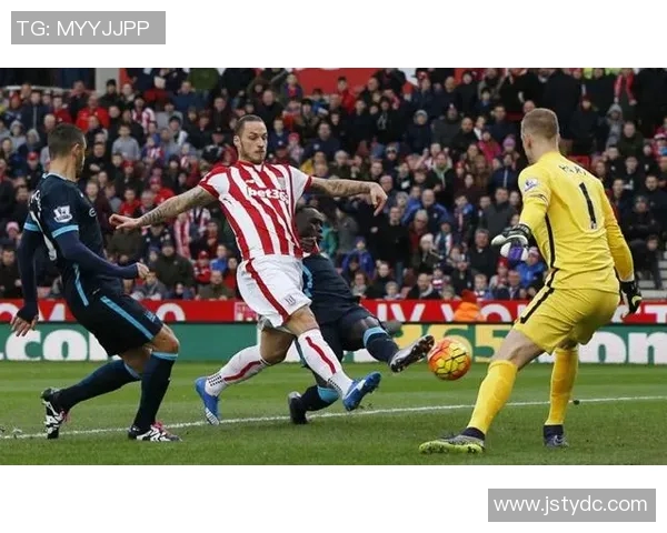 曼彻斯特对决斯托克城精彩赛事回顾与分析