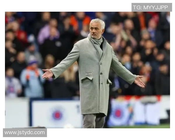 穆里尼奥直言不讳罗马因争议点球被淘汰愤怒指责欧足联不公