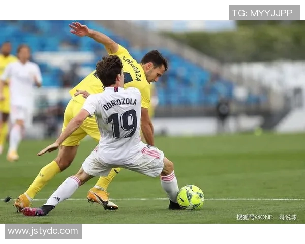 罗森博格与巴特在欧冠赛场的精彩对决回顾与分析