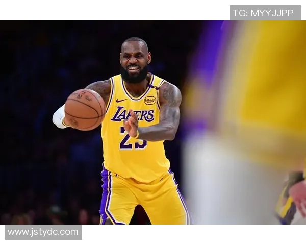 詹姆斯闪耀全场贡献40分10篮板7助攻湖人加时逆转勇士成功晋级季后赛 詹姆斯闪耀全场贡献40分10篮板7助攻湖人加时逆转勇士成功晋级季后赛