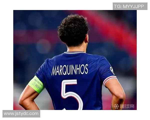马尔基尼奥斯：从年轻天才到足球场上的领袖之路
