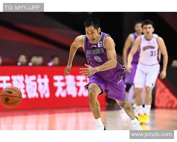 陈林坚：从青年才俊到篮球赛场的璀璨明星之路