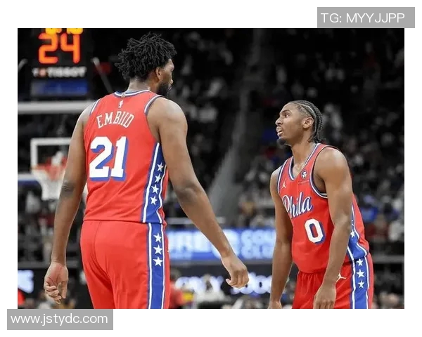 黄蜂与76人精彩对决视频回顾全场亮点与精彩瞬间分析 黄蜂与76人精彩对决视频回顾全场亮点与精彩瞬间分析