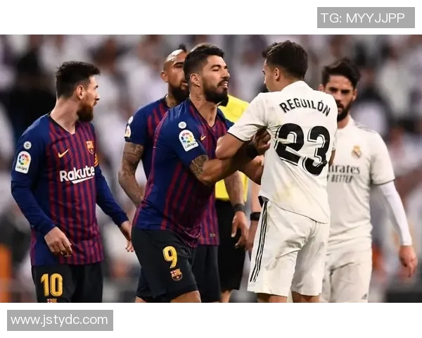 巴萨与皇马激战在即10月24日巅峰对决谁能笑到最后
