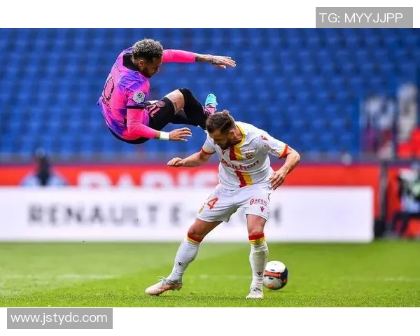 波尔图与马赛对决结果揭晓精彩瞬间回顾与分析