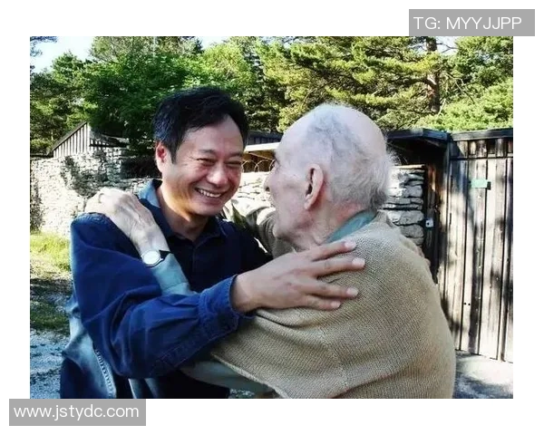 李安:从东方到西方的电影之路与文化交融的传奇故事 李安:从东方到西方的电影之路与文化交融的传奇故事