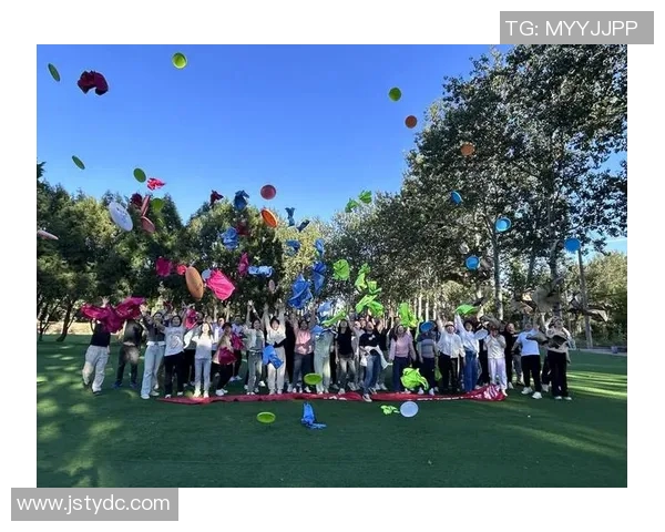 广州飞盘队在极限运动世界杯中的灵活性表现与战术创新分析MBA