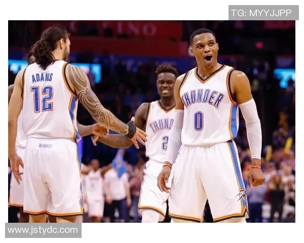 雷霆二少对决水花兄弟谁能在NBA赛场上书写新的传奇篇章 雷霆二少对决水花兄弟谁能在NBA赛场上书写新的传奇篇章