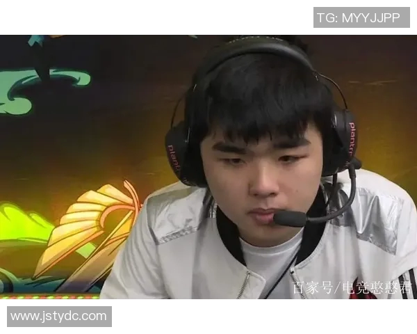 V5战队崛起之路：从默默无闻到英雄联盟巅峰的奋斗故事