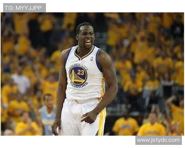 奥尼尔如何在勇士内线对抗中展现统治力与技巧的较量